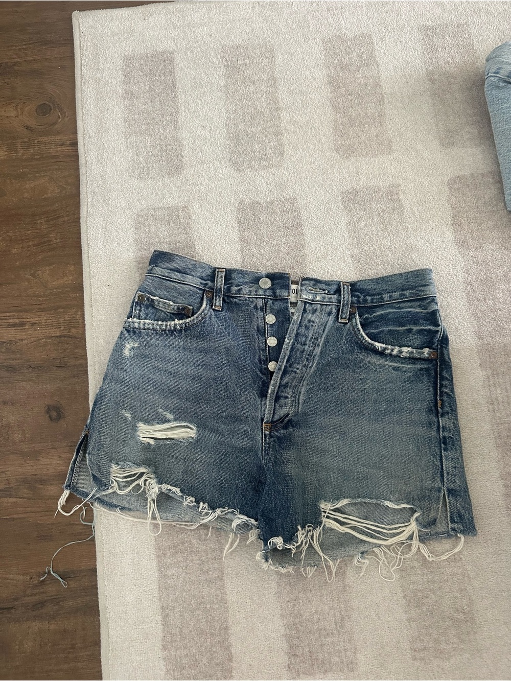 Agolde denim shorts size 27